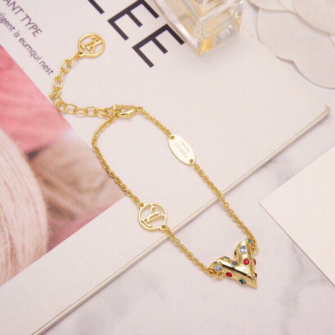 Louis Vuitton Essential V Plan ̈ ̈te 18K Gold Bracelet