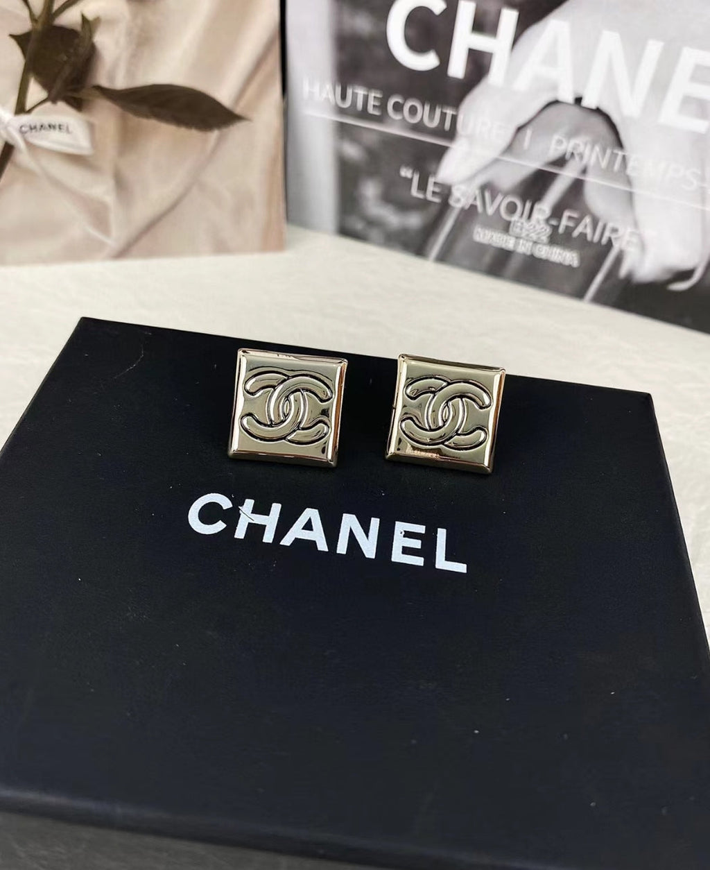 Chanel Smooth Block 18K Gold Earrings