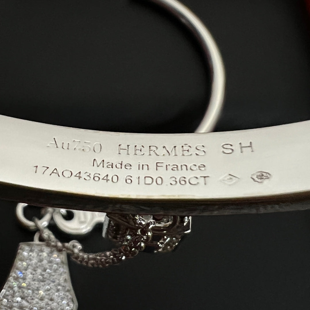 Hermes Kelly Clochette Diamonds 18K Gold Bracelet